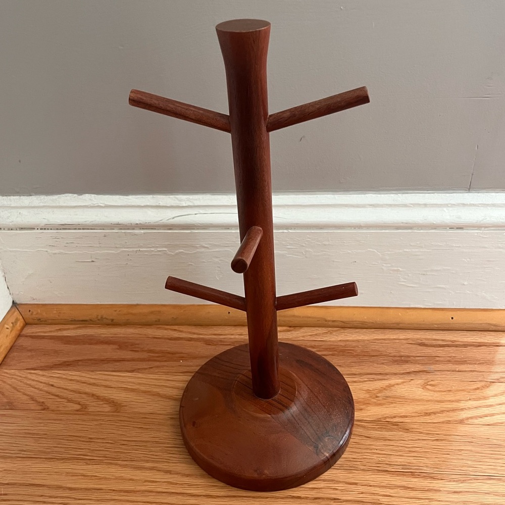 Magnolia Hearth and Hand Wooden Mug Tree